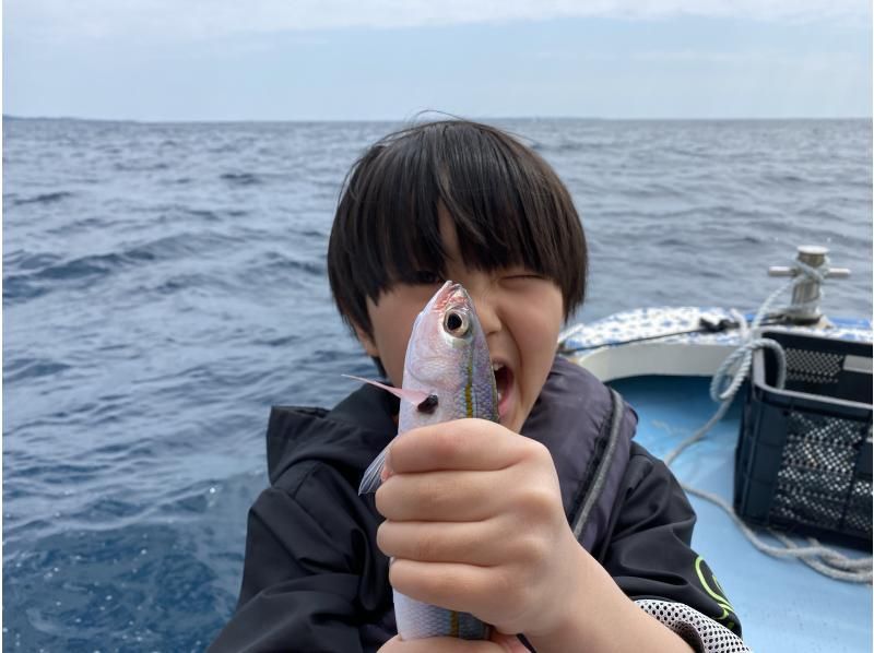 【急售！ 】今天說不定就能租出去！跟大家一起體驗Gurukun釣魚｜換成活餌釣魚，用釣到的魚做沖繩料理♪の紹介画像