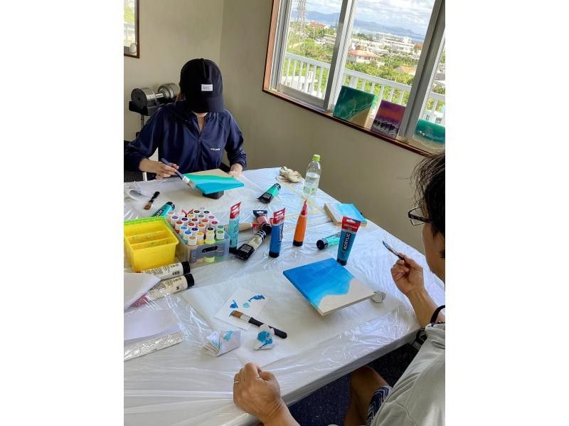 【沖縄・うるま市/レジンアート】人気の正方形パネル 20cm&times;20cm★うるま市観光のすきま時間にレジンアートを体験♪の紹介画像