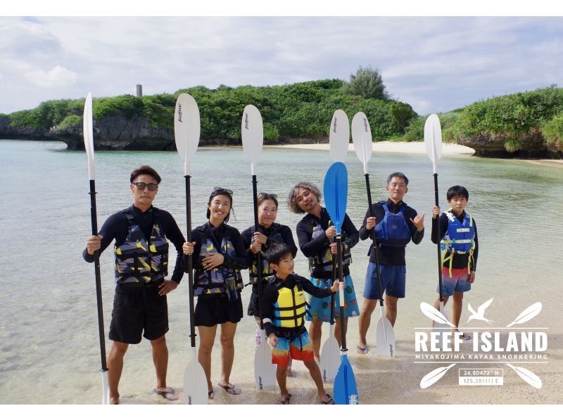 【沖縄・宮古島】《　1組貸切プラン　》宮古島シーカヤックで行く秘境冒険ツアー！一眼レフ写真＆ドローン撮影付き☆貸切なので初心者やお子様も安心の紹介画像