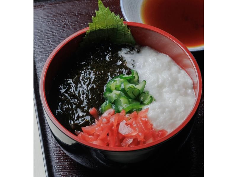 【新潟・村上】笹川流れ　ねばシャキ岩もずく丼セットの紹介画像