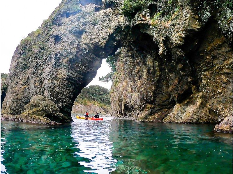 【静岡・西伊豆】伊豆の海で夕陽を見ながらカヤック体験♪お子様もご一緒に！1.5時間コース＜初心者歓迎＞の紹介画像
