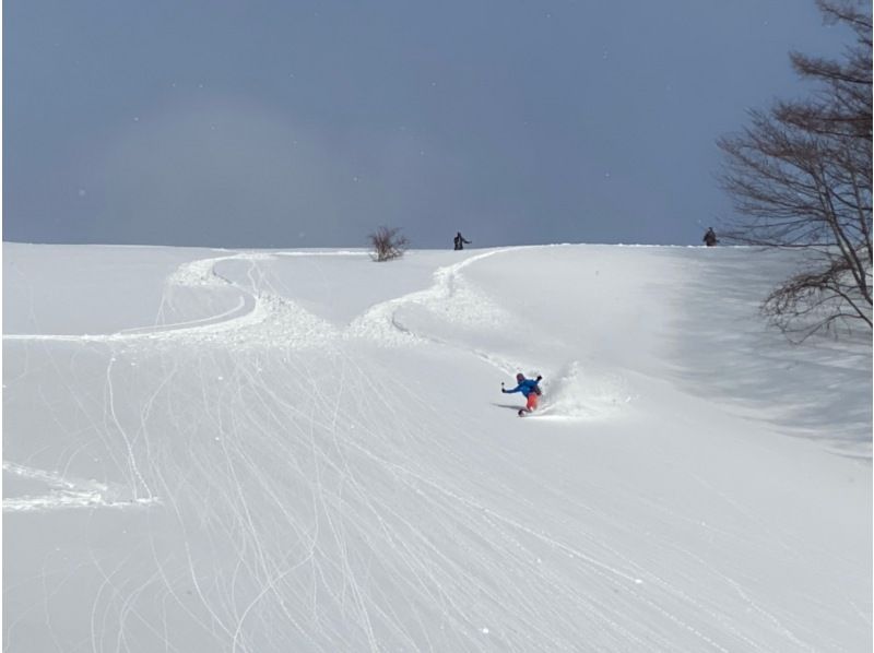 [Yuzawa/Kagura] Splitboard debut! Splitboard backcountry tour at Kagura-ga-mineの紹介画像
