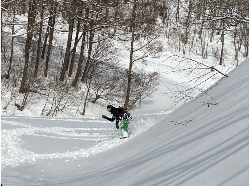 [Yuzawa/Kagura] Splitboard debut! Splitboard backcountry tour at Kagura-ga-mineの紹介画像