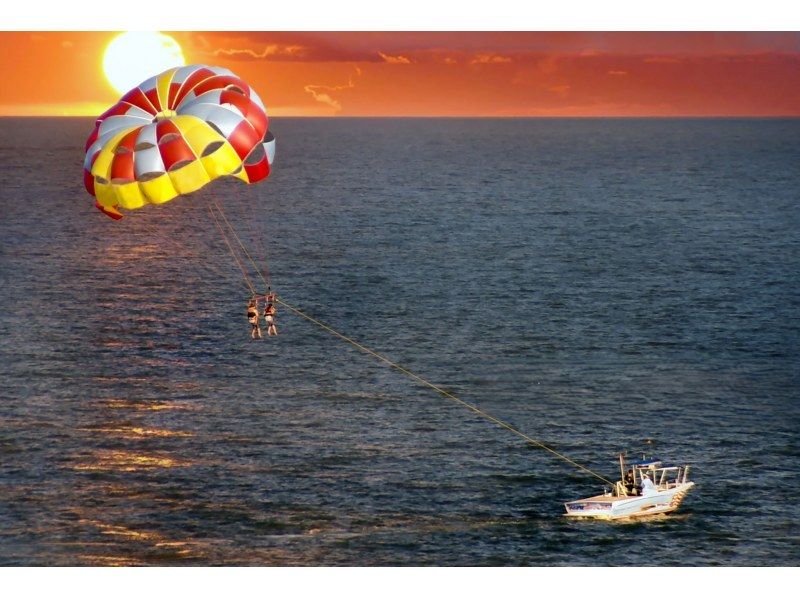 【宮古島・パラセーリング】当日即時予約大歓迎！☆彡ここでしか見ることが出来ない宮古島の絶景のなか空中散歩しませんか？の紹介画像