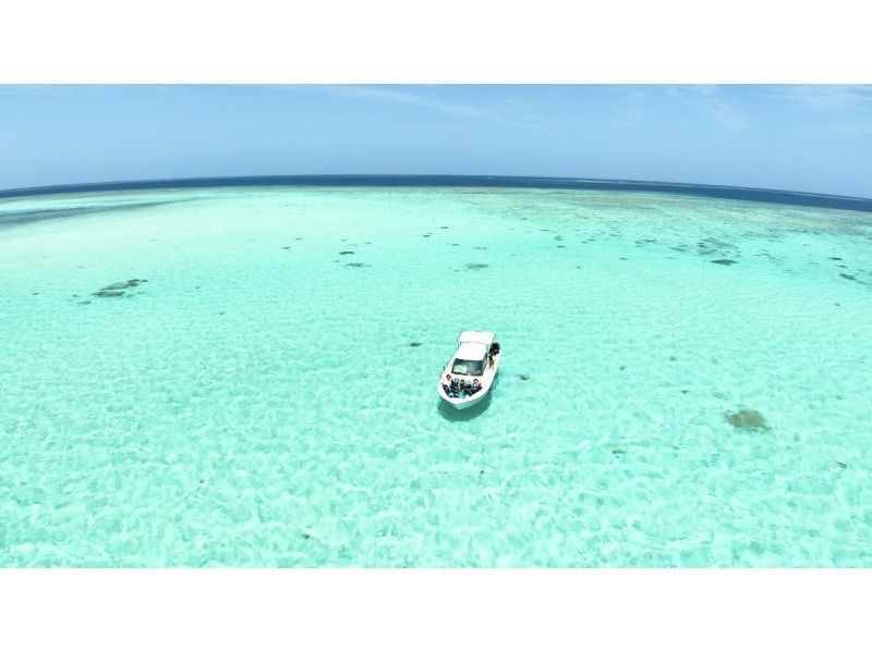 [โอกินาว่า มิยาโกจิม่า] เพลิดเพลินกับเวลาส่วนตัวโดยไม่ต้องกังวลใจกับผู้อื่นด้วยบริการเช่าเหมาลำส่วนตัว! สามารถจัดทริปดำน้ำ, ดำน้ำตื้น, ตกปลา ฯลฯ ได้อย่างอิสระ ห้ามนำอาหาร เครื่องดื่ม การสูบบุหรี่ และสัตว์เลี้ยงเข้ามาด้วยの紹介画像