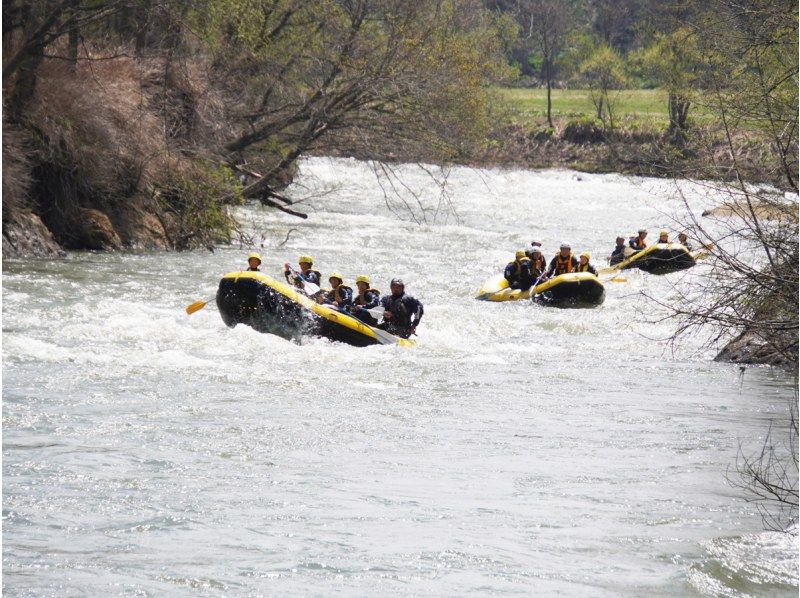【北海道・ニセコ】小学生～OK！＜ＧＷ限定＞ファミリーラフティングの紹介画像