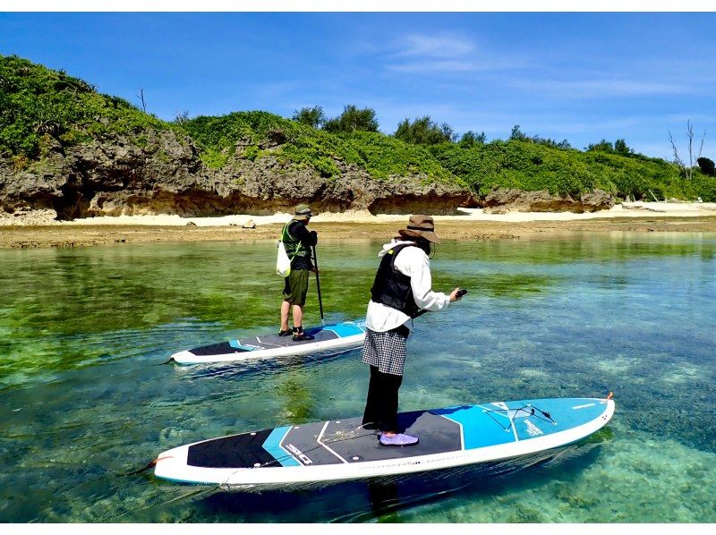 【今帰仁村、古宇利島、美ら海水族館、ジャングリア周辺開催】完全貸切り♪ ちょこっとSUP体験♪ 思い出の写真は無料プレゼント♪の紹介画像