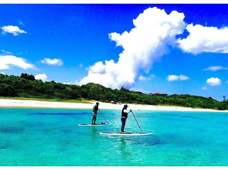 【今帰仁村・古宇利島・美ら海水族館・名護市周辺】沖縄の海を満喫！完全貸切ちょこっとSUP体験｜初心者OK・写真映え・沖縄旅行・絶景体験の紹介画像