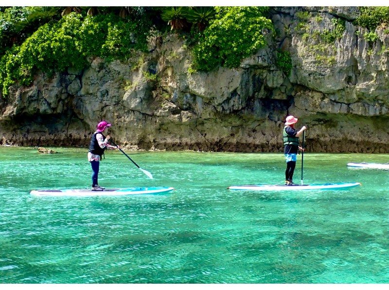 【今帰仁村・古宇利島・美ら海水族館・名護市周辺】沖縄の海を満喫！完全貸切ちょこっとSUP体験｜初心者OK・写真映え・沖縄旅行・絶景体験の紹介画像