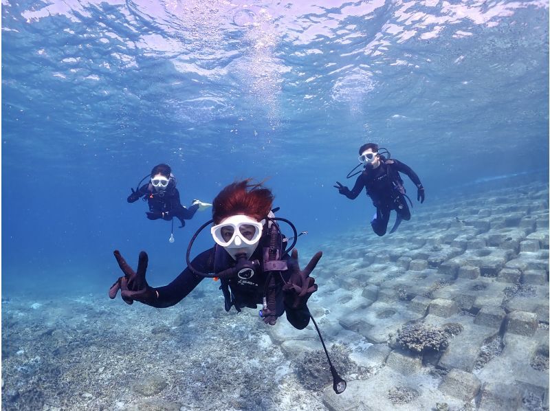 【沖縄・宮古島・ダイビング】【VIP】【温水シャワー付き！】初めての方大歓迎！完全貸切ビーチ体験ダイビング（水中写真付き）の紹介画像