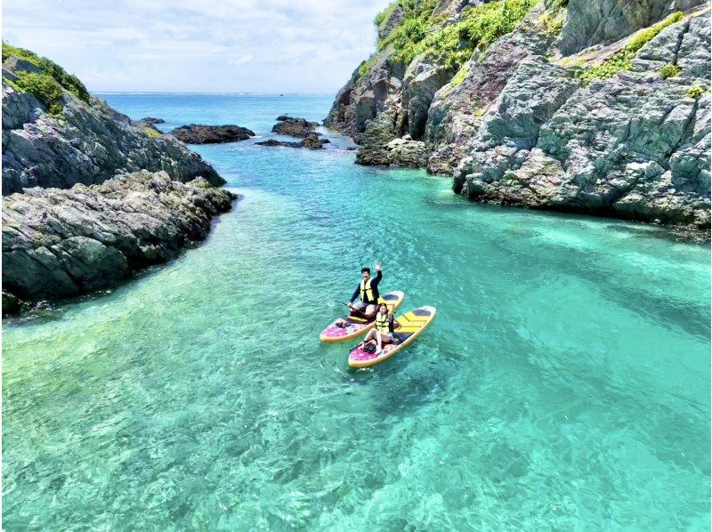 [Ishigaki Island / Private SUP Rental] Drone photography on a remote beach! Ages 3 and up welcome! Transportation available / Popular with families!の紹介画像