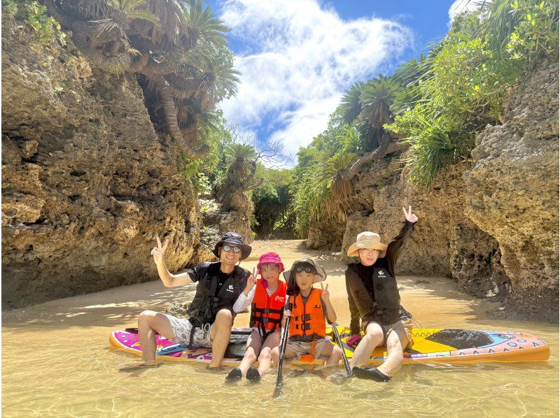 [Ishigaki Island / Private SUP Rental] Drone photography on a remote beach! Ages 3 and up welcome! Transportation available / Popular with families!の紹介画像