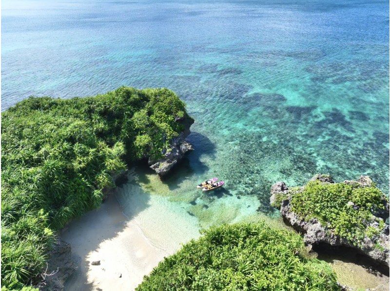 【石垣島/貸切SUP】秘境ビーチ＆ジャングル探検！ドローン撮影付き・当日予約OK！家族に人気！の紹介画像