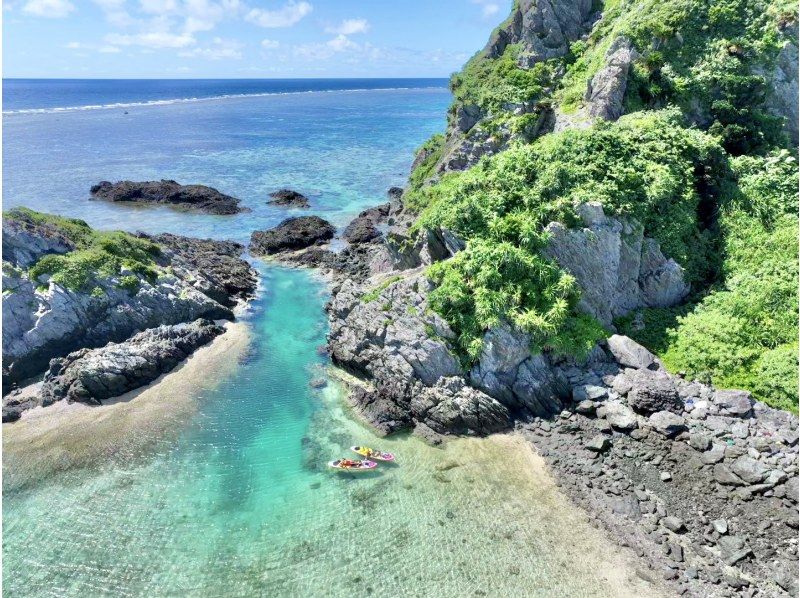 [Ishigaki Island / Private SUP Rental] Drone photography on a remote beach! Ages 3 and up welcome! Transportation available / Popular with families!の紹介画像