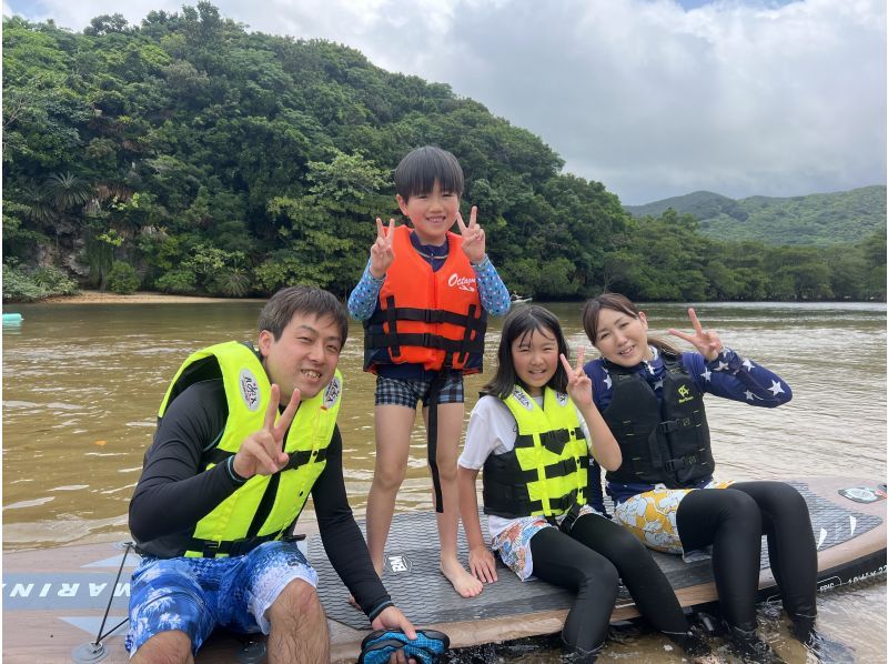 [Ishigaki/SUP] Movie-quality drone photography! ? Hidden beach or subtropical mangrove! Free pick-up and drop-off! "Guided by a photographer with 7 years of experience on the island" ★Cheapest in the industry★の紹介画像