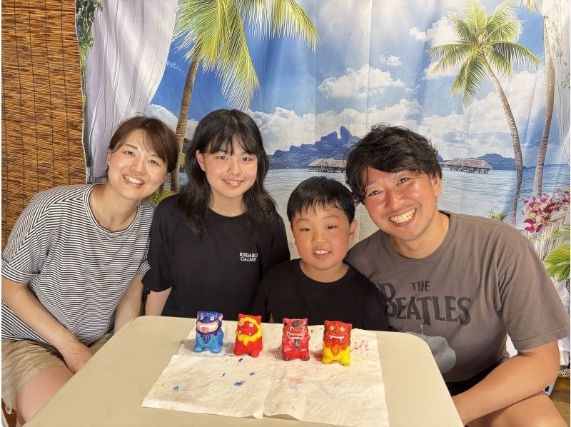 【沖縄・今帰仁】☆★古民家貸し切り・1組限定★☆シーサー絵付け体験☆フクギ並木に囲まれた古民家で世界にひとつだけの可愛いシーサーを作ろう！！の紹介画像