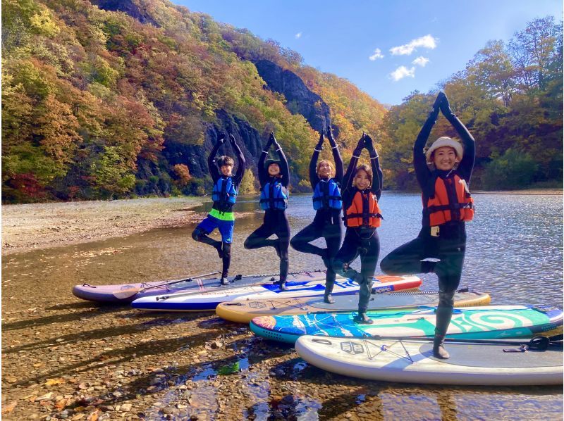 【北海道・札幌・定山渓】定山渓SUPツアー！札幌の奥座敷定山渓の渓谷をゆったりクルージング！札幌中心街から車で40分！の紹介画像