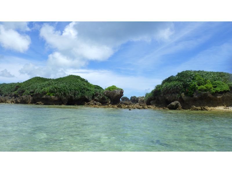 【冲绳、糸满】在无人岛的海上享受Clear Sup、滑水、香蕉船等刺激的活动！ 120分钟内享受10种海上活动！の紹介画像