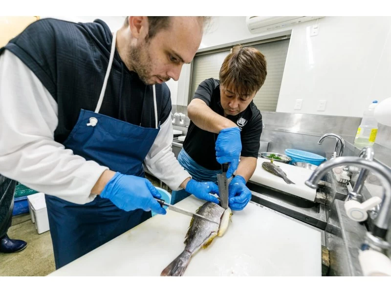 [Mie・Shima] <Luxury Course> Local fresh fish store premium backstage experience ~High-quality ingredients with the skill of a master~の紹介画像