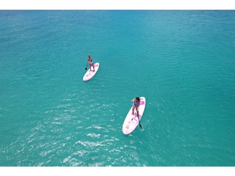【宮古島/最安値】SUPで見る海ぽちゃサンセットツアー（記念写真プレゼント）の紹介画像