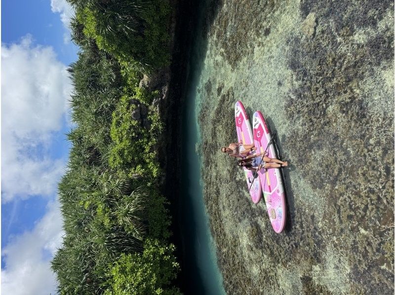 【宮古島/最安値】SUPで見る海ぽちゃサンセットツアー（記念写真プレゼント）の紹介画像