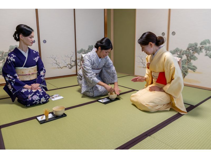 [Kyoto, Gojo] Tea ceremony experience in Kyoto (Kimono rental available)の紹介画像