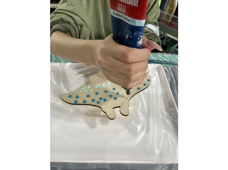 [Okinawa, Ishigaki Island] Create your own ocean! Choose from our selection of boards, manta rays, and sea turtles. Yaeyama Ocean Resin Artの紹介画像