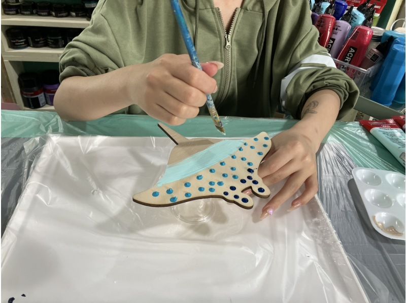 [Okinawa, Ishigaki Island] Create your own ocean! Choose from our selection of boards, manta rays, and sea turtles. Yaeyama Ocean Resin Artの紹介画像