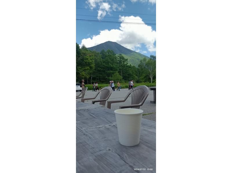 Witness the four seasons' scenery in Nikko National Park cycling.の紹介画像