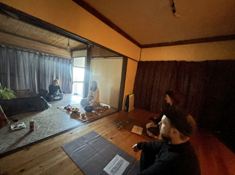 [Oita/Beppu] Private sound bath, meditation and hot spring mindfulness retreat in a studio with an ocean viewの紹介画像