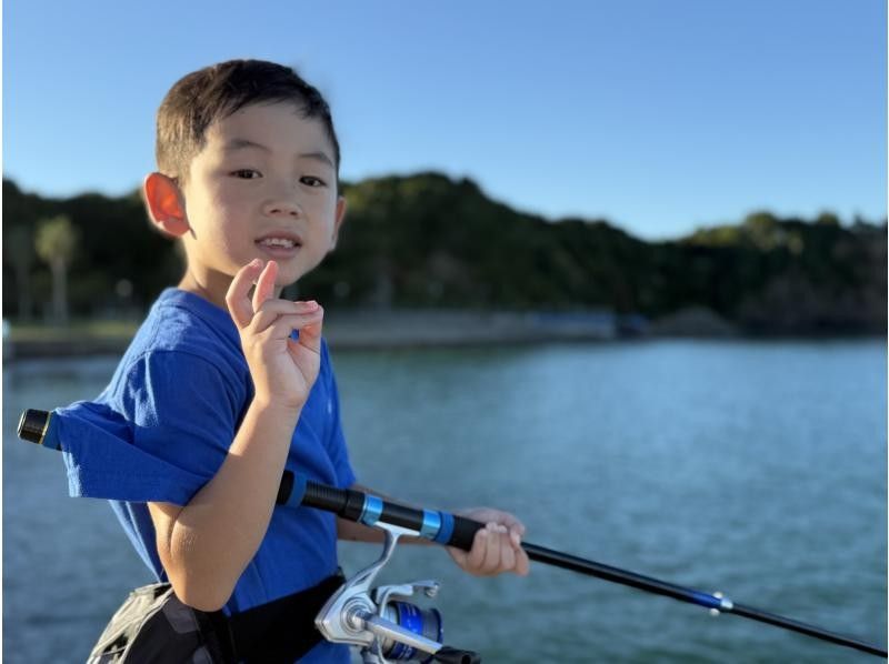 【미에·시마】이세 시마의 고객이 좋아하는 장소에서 체험을 할 수 있습니다!초보자용 제방 낚시 체험 플랜の紹介画像