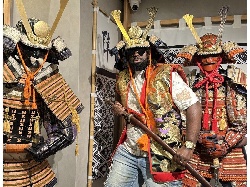 Sushi Entertainment SHOGUN Challenge Course in Asakusa (Free 3-course appetizer) (Free drink/Japanese tea & water) (Dessert included)の紹介画像