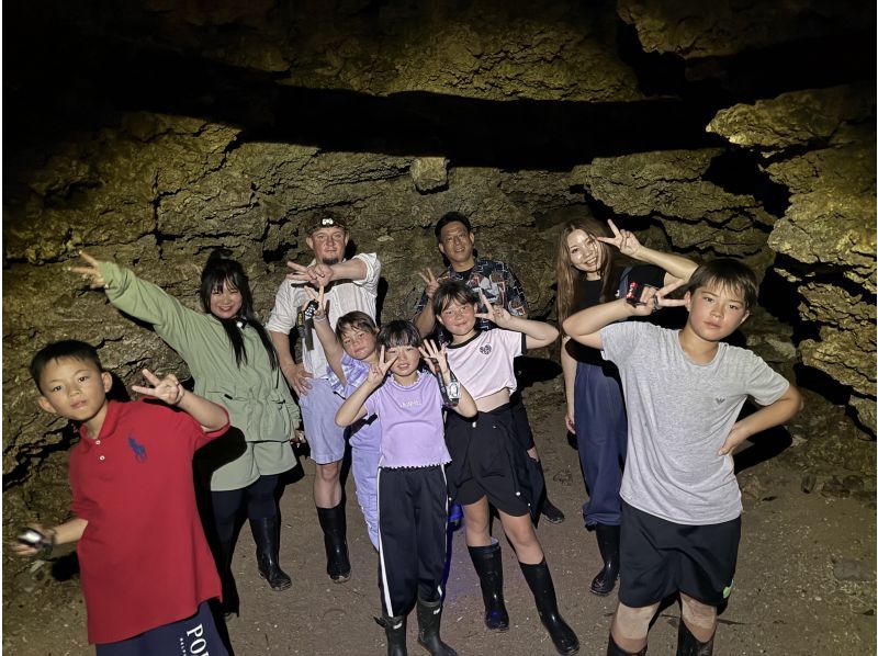 【子ども大興奮】家族で行く石垣ナイトジャングル大冒険★ヤシガニ探し&星空観察＆/送迎OK/当日予約OKの紹介画像