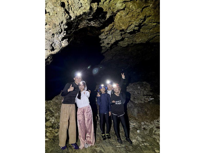Rain is OK! [Night Jungle Adventure] Search for coconut crabs, starry sky, and eat mantis shrimp! ? Very popular with families!の紹介画像