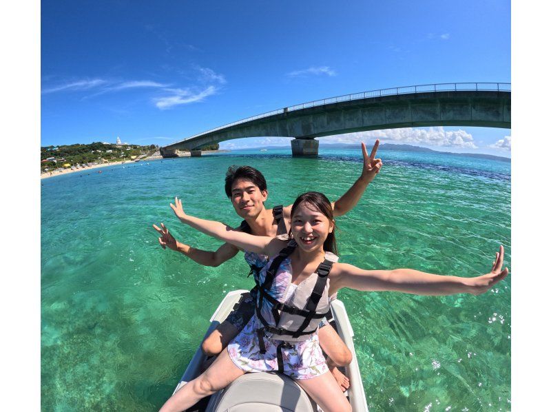 【沖縄・古宇利島】1グループずつ完全貸し切りでのご案内♪最新アクティビティ5種類＆ジェットスキー体験から2種類選んで遊べる定番のターチプランの紹介画像