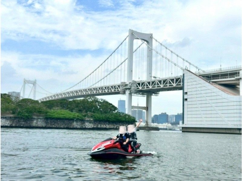 [Tokyo, Sumida River - Offshore Haneda Airport] Exhilarating MAX PWC!! Exhilarating touring on a jet ski! ★New Tokyo sightseeing tour★ Fun for families and couples!!の紹介画像