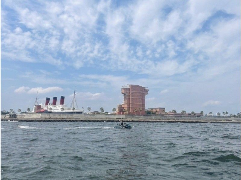 [Tokyo, Sumida River - Offshore Haneda Airport] Exhilarating MAX PWC!! Exhilarating touring on a jet ski! ★New Tokyo sightseeing tour★ Fun for families and couples!!の紹介画像