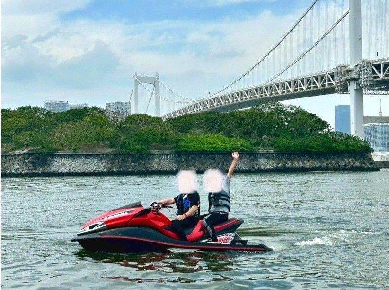 [Tokyo, Sumida River - Offshore Haneda Airport] Exhilarating MAX PWC!! Exhilarating touring on a jet ski! ★New Tokyo sightseeing tour★ Fun for families and couples!!の紹介画像