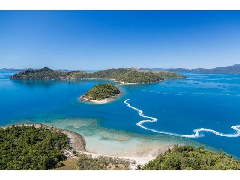 [Wakayama / Nanki Shirahama / Tanabe / Yoshiya] ☆ Jet ski cruising ☆ A tour around beautiful scenery and natural caves or uninhabited islands ♪の紹介画像