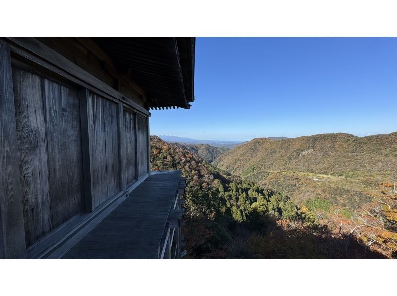 【鳥取・三朝】日本一危険な国宝「投入堂」を安全管理最優先の元消防士登山ガイドと参拝しようの紹介画像