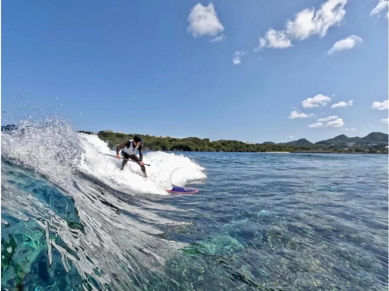 [Okinawa, Nago] SUP surfing experience course in the ocean of Okinawaの紹介画像
