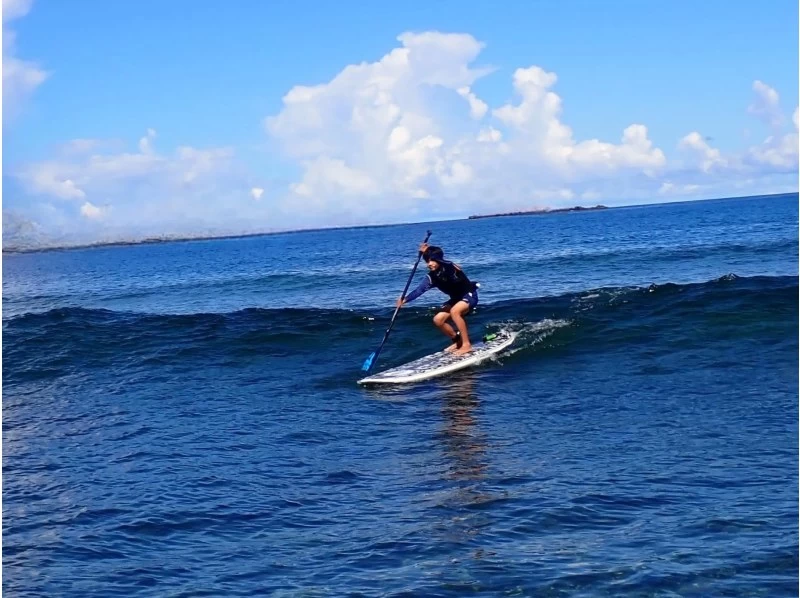[Okinawa, Nago] SUP surfing experience course in the ocean of Okinawaの紹介画像