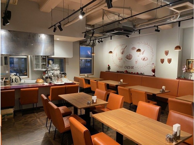 K500　みなとみらいの夜景と工場夜景クルーズ　創業60年 老舗の洋食屋【洋食シーザー】でお食事付きプラン！の紹介画像