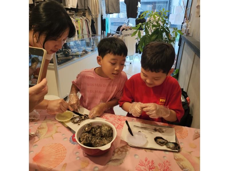 [Okinawa, Miyakojima] A first for Miyakojima! Experience extracting real pearls from Akoya oysters. Come empty-handed!の紹介画像