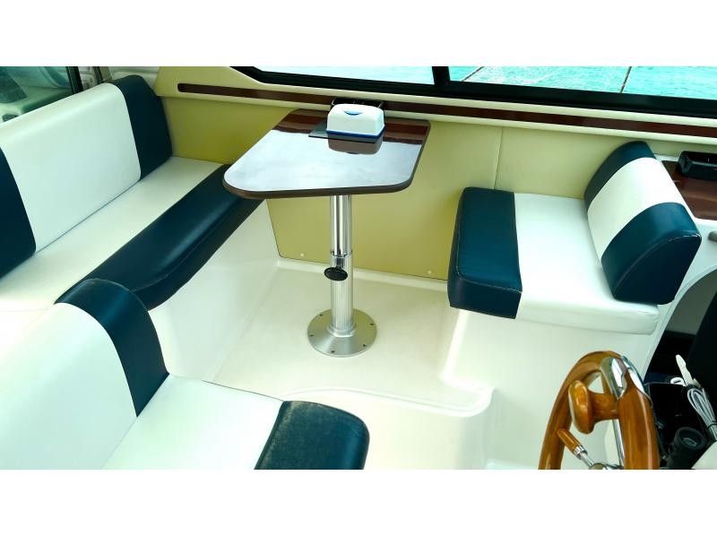 [Okinawa Miyakojima] Uni Beach Landing Cruise (Enjoy a luxurious, luxurious trip on a resort boat) Toilet, air conditioning, a bed on the bow, and even a drone for high-spec photographyの紹介画像