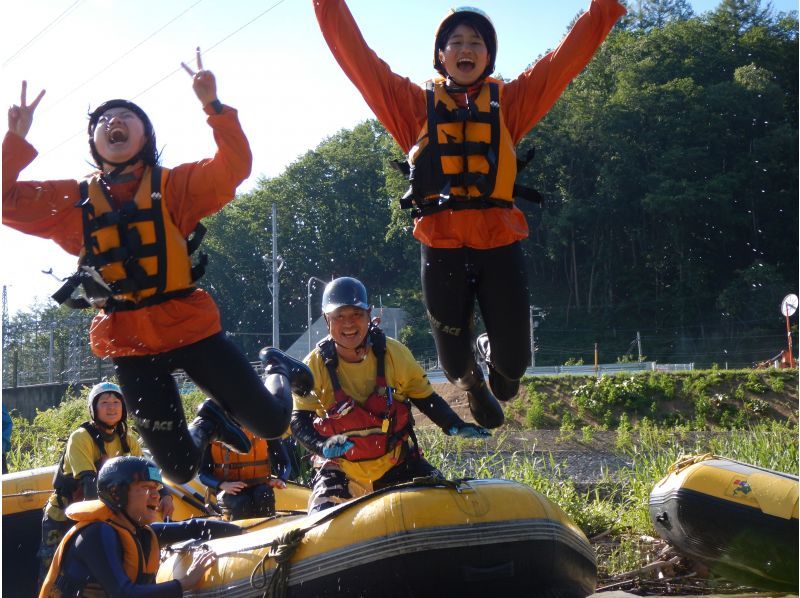 [Hokkaido Tokachi River Spring Special Plan!] Rafting Half-Day Course (Double Rafting)の紹介画像