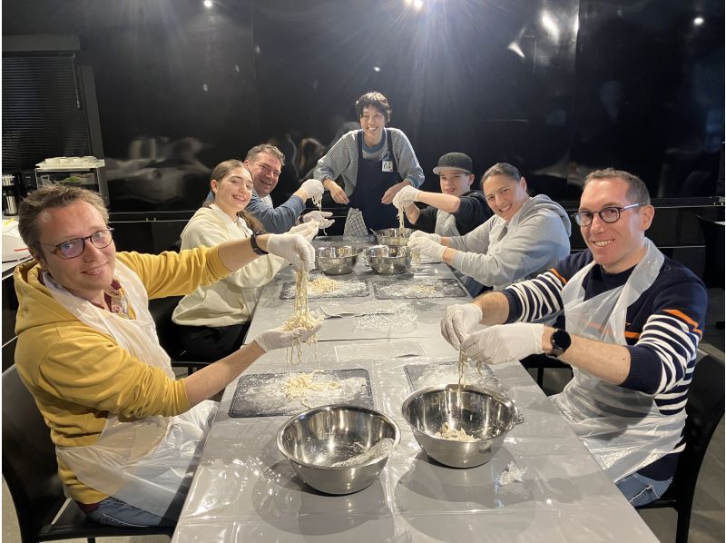 Ramen Making from Scratch – Tokyo Ultimate Cookingの紹介画像