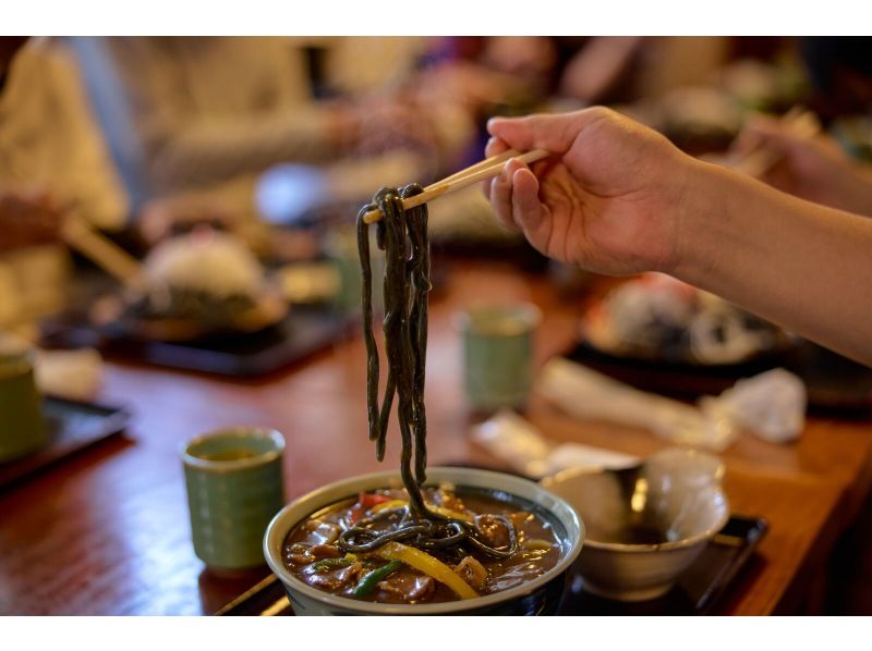 [Nagano, Ina Valley] Guided bicycle tour "Discover the charm of red pine by eating - the nature and lifestyle that has been passed down"の紹介画像