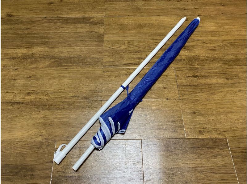 《ビーチパラソルレンタル》空港から車で10分の紹介画像