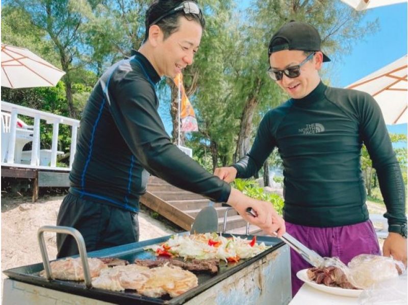 [เกาะโอกินาวาสึเคน] เพลิดเพลินไปกับอาหาร ทะเล และท้องฟ้า! แผนที่จะสนุกได้ทั้งวัน!の紹介画像